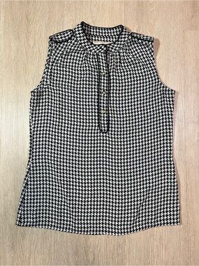 Banana Republic Black & White Houndstooth Chic Maximalist Sleeveless Top Retro